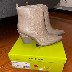 Gianni Bini Boots
